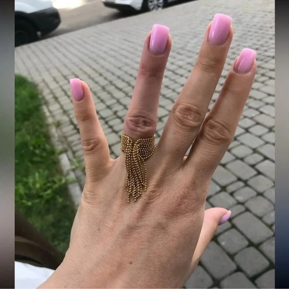 Tassel Gold Stainless Steel Waterproof Resizable Ring - Picture 8 of 16